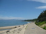 フリー写真素材056「海沿いの歩道」