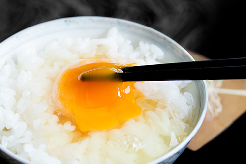 2016年9月撮影のフリー写真素材106「卵かけご飯」