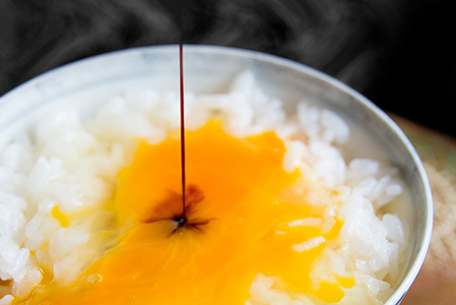 2016年9月撮影のフリー写真素材109「卵かけご飯」