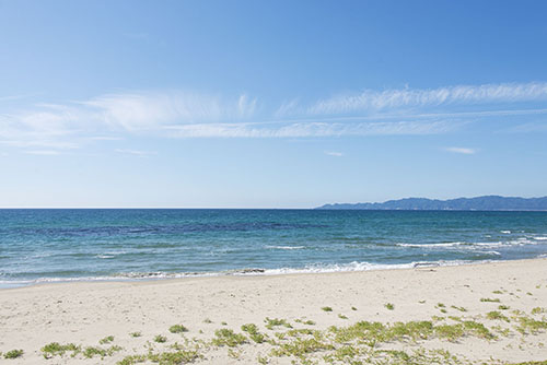 2017年6月撮影のフリー写真素材100「砂浜と海」