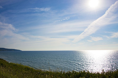 2017年6月撮影のフリー写真素材139「太陽と青空」