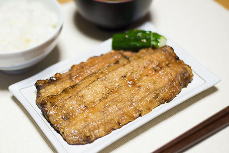 さんま蒲焼のフリー写真素材4