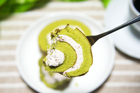 抹茶ロールケーキのフリー写真素材8