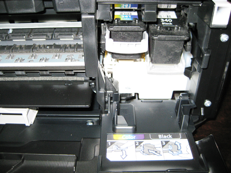 インクカートリッジをセット