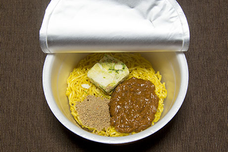 カップラーメンのフリー写真素材1