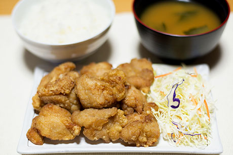 若鶏の竜田揚げのフリー写真素材5